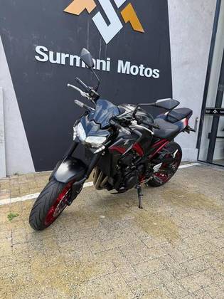 KAWASAKI Z900 
